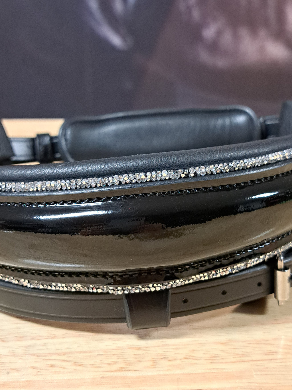 My Elite Tack Gecombineerde Conische Neusriem | Helder Crystal Glitter | Patent details